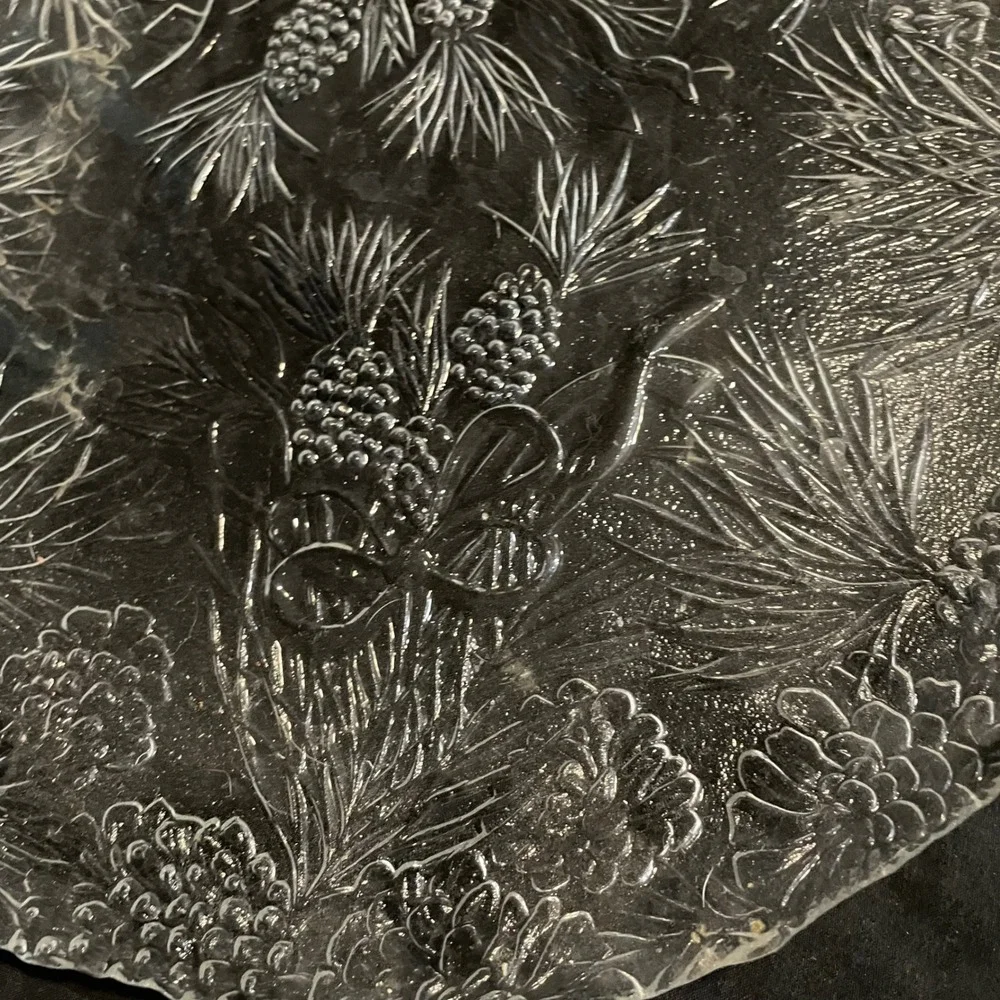 Embossed Glass Serving Platter Pine Cones Winter Christmas‎ Holiday Decor